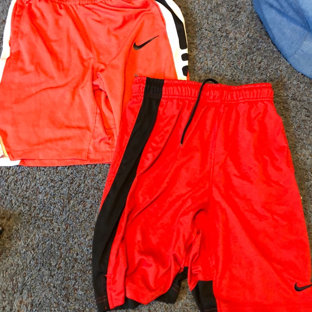 Nike Dri-fit shorts. Size L